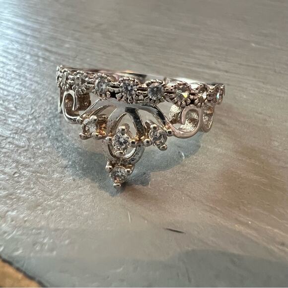 925 Sterling Silver CZ Ring Size 6 - Picture 2 of 7